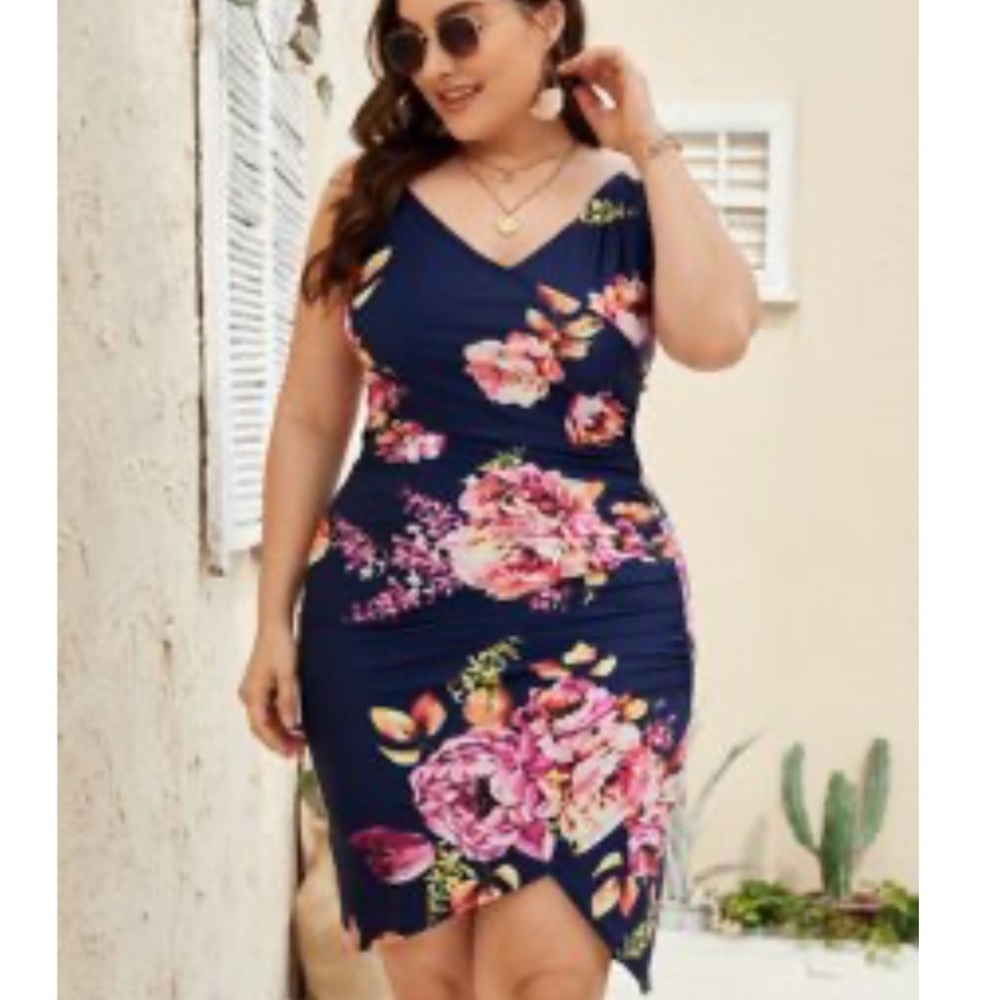 Floral navy dress new without tags